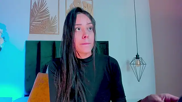 NoraDasilva online show from 02-14-26, 12:24