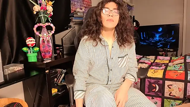 ShinyCherub online show from 02-19-25, 09:17