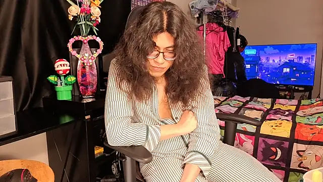 ShinyCherub online show from 02-19-25, 03:27