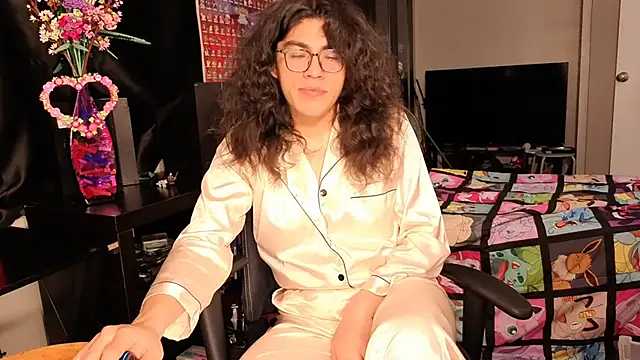 ShinyCherub online show from 03-19-25, 05:19