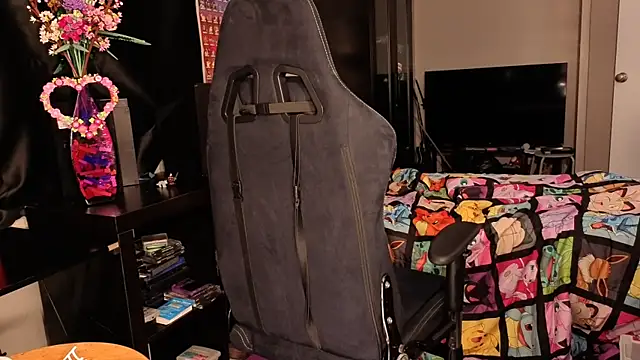 ShinyCherub online show from 03-19-25, 11:06