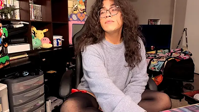 ShinyCherub online show from 11-07-25, 01:22