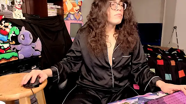 ShinyCherub online show from 12-22-25, 12:51