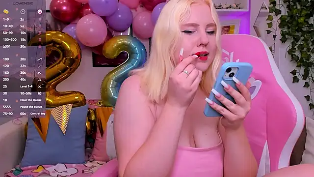 art lovee online show from 10-07-25, 01:25