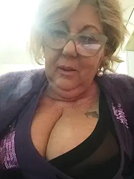 Merilulla online show from 02-16-25, 01:36