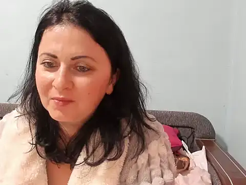 Snapshot of Lillian2 chatting on 01-03-25, 04:16 Lillian2 online show from 01-03-25, 04:16