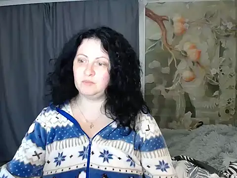 Lillian2 online show from 11-04-25, 10:53