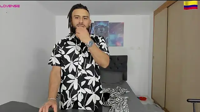 Louis marley   online show from 12-21-24, 01:15