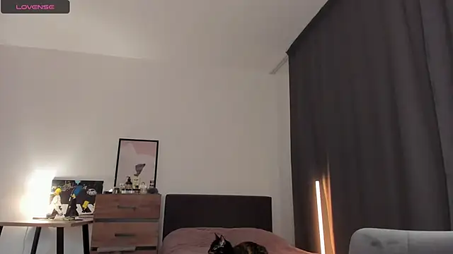 Alice Dias online show from 02-11-25, 05:29