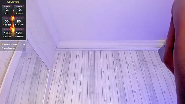 Snapshot of DominicSccott chatting on 02-11-25, 06:44 DominicSccott online show from 02-11-25, 06:44