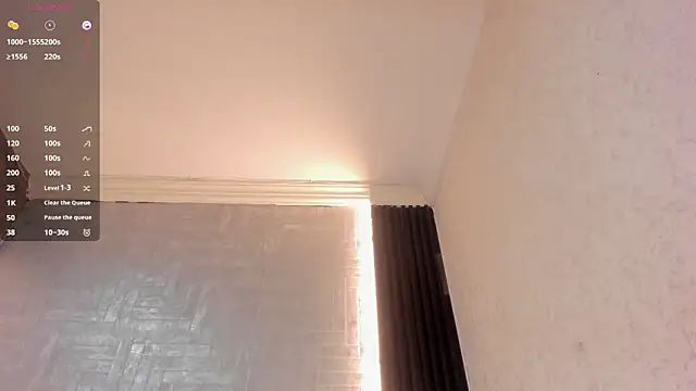 Snapshot of DominicSccott chatting on 11-04-25, 12:59 DominicSccott online show from 11-04-25, 12:59