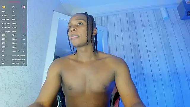 Snapshot of DominicSccott chatting on 11-09-25, 12:47 DominicSccott online show from 11-09-25, 12:47