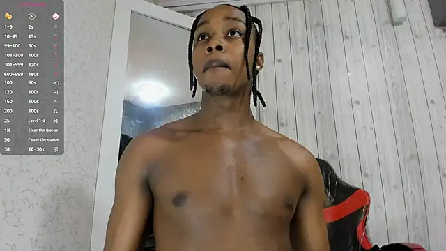 Snapshot of DominicSccott chatting on 11-14-25, 01:21 DominicSccott online show from 11-14-25, 01:21