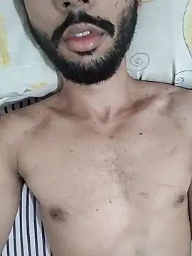 Snapshot of 0O0O0O0O0O98 chatting on 01-17-26, 01:10 0O0O0O0O0O98 online show from 01-17-26, 01:10