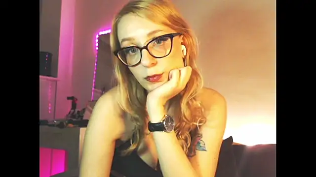 welliza online show from 01-09-25, 02:43