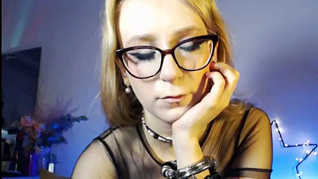 welliza online show from 03-19-25, 12:59