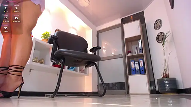 Natashaclaus04 online show from 02-13-25, 11:39