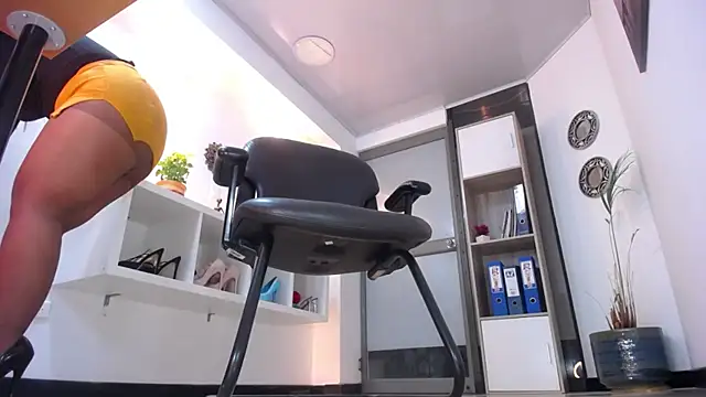 Natashaclaus04 online show from 02-19-25, 11:17