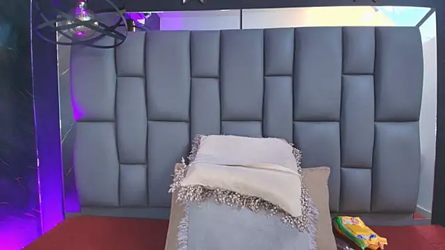  MiaBrown  online show from 11-06-25, 12:06