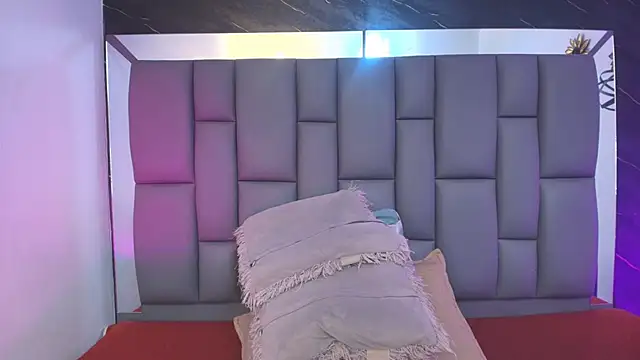  MiaBrown  online show from 02-11-26, 12:10