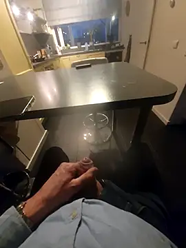 Snapshot of jk1981jk chatting on 02-17-26, 05:19 jk1981jk online show from 02-17-26, 05:19