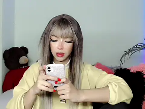 Tanedra collings online show from 12-11-24, 04:49