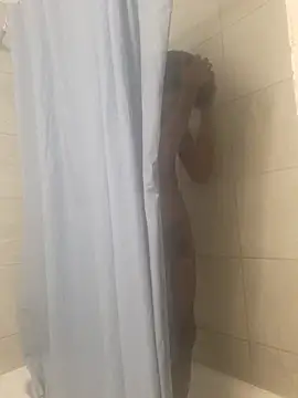 Snapshot of Z3US_UP_1 chatting on 10-21-25, 08:42 Z3US UP 1 online show from 10-21-25, 08:42