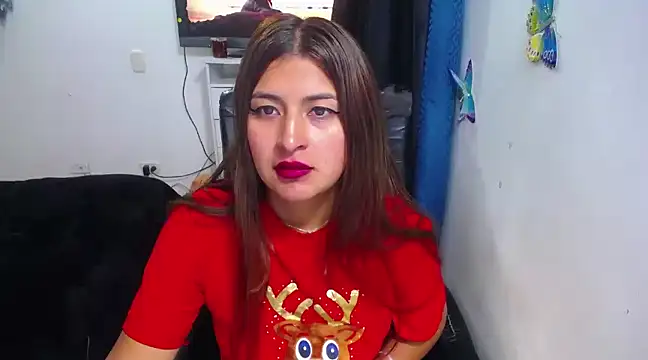 Snapshot of Yunhot_ chatting on 12-16-24, 11:39 Yunhot online show from 12-16-24, 11:39