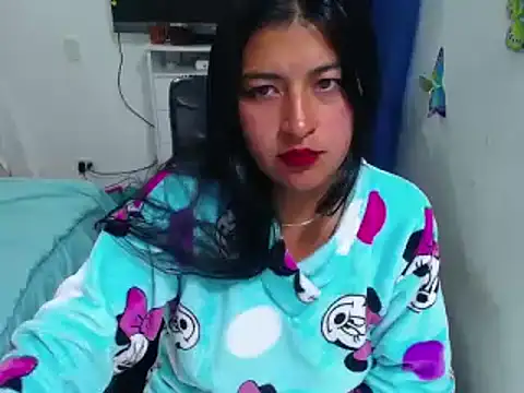 Snapshot of Yunhot_ chatting on 02-13-25, 12:00 Yunhot online show from 02-13-25, 12:00