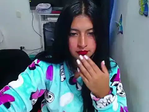 Snapshot of Yunhot_ chatting on 02-15-25, 08:33 Yunhot online show from 02-15-25, 08:33