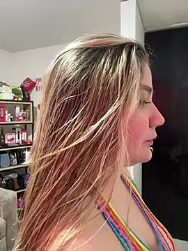 Celestedubois online show from 03-12-25, 08:20