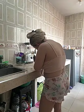 Celestedubois online show from 11-04-25, 06:51