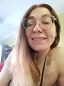 Snapshot of _Sweet_Love_ chatting on 03-13-25, 02:01  Sweet Love  online show from 03-13-25, 02:01