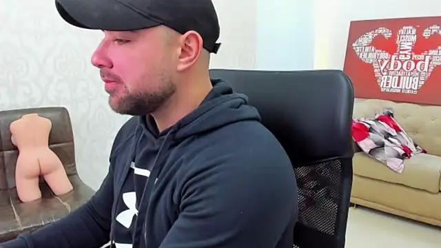 DuncanStone online show from 01-17-25, 01:03