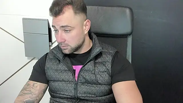 DuncanStone online show from 03-07-25, 06:02