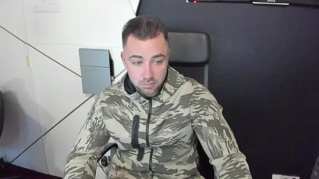 DuncanStone online show from 03-08-25, 05:07