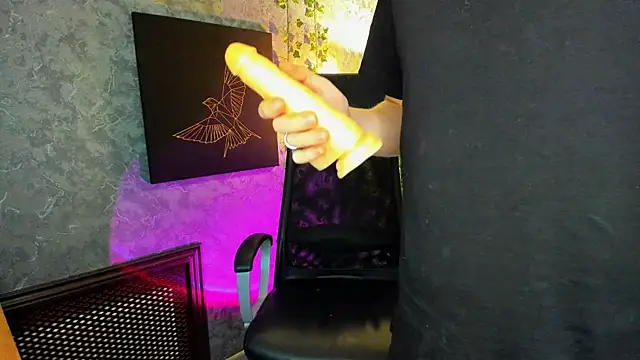 Snapshot of AlexxSweet chatting on 01-04-25, 09:10 AlexxSweet online show from 01-04-25, 09:10