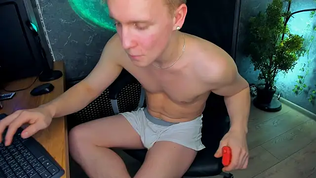 Snapshot of AlexxSweet chatting on 01-25-25, 03:41 AlexxSweet online show from 01-25-25, 03:41