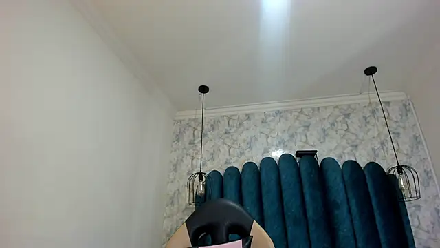 nalalye cruzz  online show from 02-07-26, 02:48