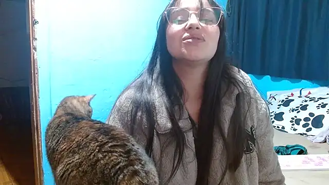 Snapshot of clarisse69 chatting on 02-07-25, 03:34 clarisse69 online show from 02-07-25, 03:34