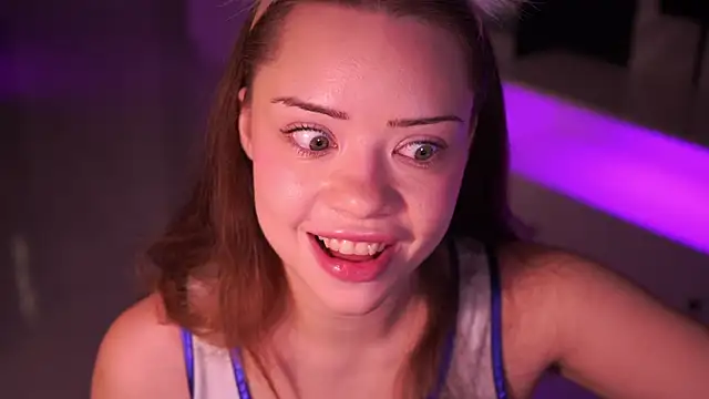 VixenMia online show from 12-16-25, 03:11