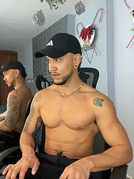 ARON TAYLER01 online show from 12-25-24, 02:56