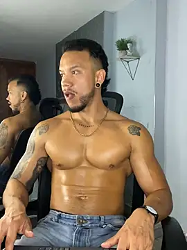 ARON TAYLER01 online show from 03-06-25, 12:30