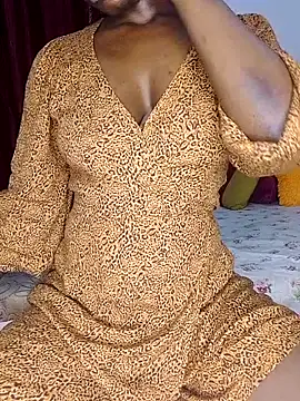 NicRaisaa online show from 11-10-25, 05:50