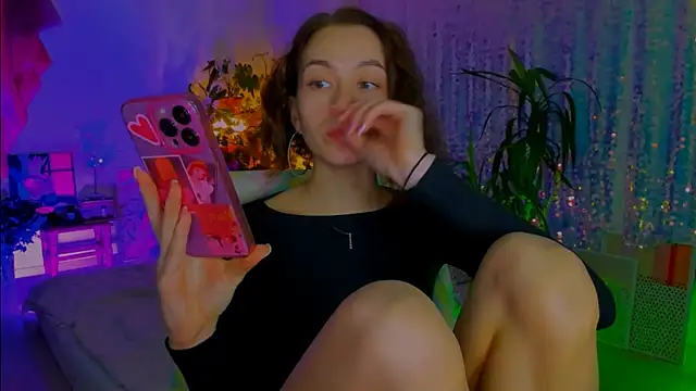 poli   online show from 12-19-25, 04:47