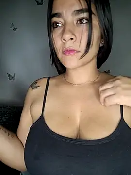 Snapshot of alison_villalobo chatting on 10-12-25, 09:03 alison villalobo online show from 10-12-25, 09:03