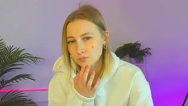 Jess Anders  online show from 11-13-25, 08:24