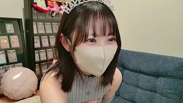 HIKARI x0 online show from 10-14-25, 02:18