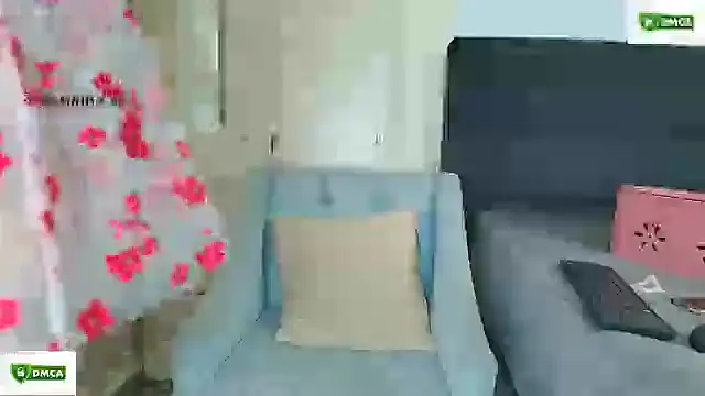 Snapshot of ximtia_xs chatting on 11-23-25, 01:11 ximtia xs online show from 11-23-25, 01:11