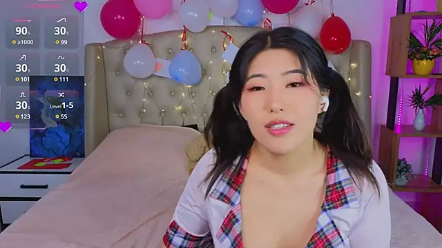 Wendy  Hills online show from 02-05-25, 07:42